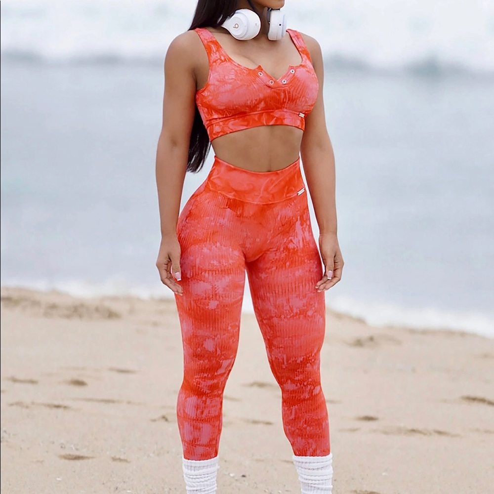 Bombshell sportswear tie dye leggings